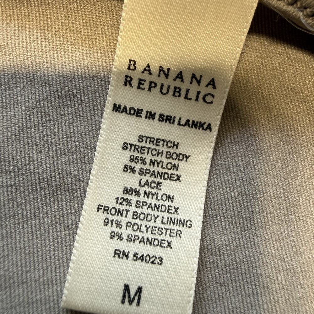 Banana Republic Beige Lace Trim Cami Tank Top Womens Medium Stretch Layering - Picture 4 of 6